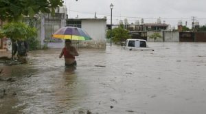 DiarioDigitald's tweet photo. COE: “11 provincias en alerta y 21 localidades incomunicadas por lluvias” https://t.co/sdfz3S7wE8 https://t.co/2PnTbDfD5d