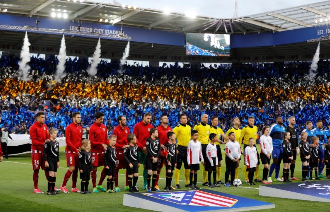 En Inglaterra, #Leicester ya recibe al #AtleticoMadrid (0-1). Y en España, #RealMadrid al #Bayern (2-1). Revanchas de los 4° de #Champions