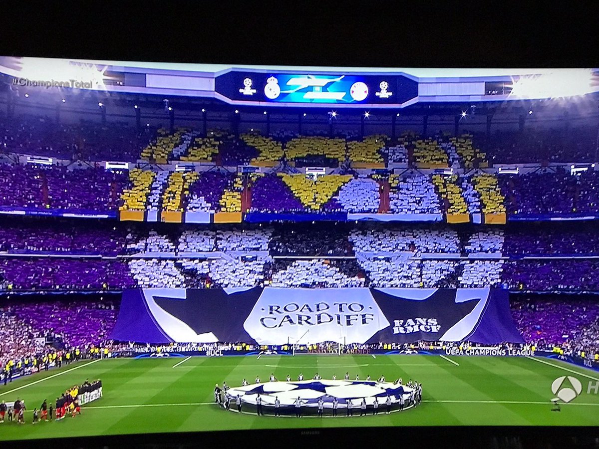 OTRO GRAN #TIFO DE LA ⚽ @gradafansrmcf en la #ChampionsLeague 🐺#NorthFansRmcf #RoadToCardiff #UnidosSomosImbatibles