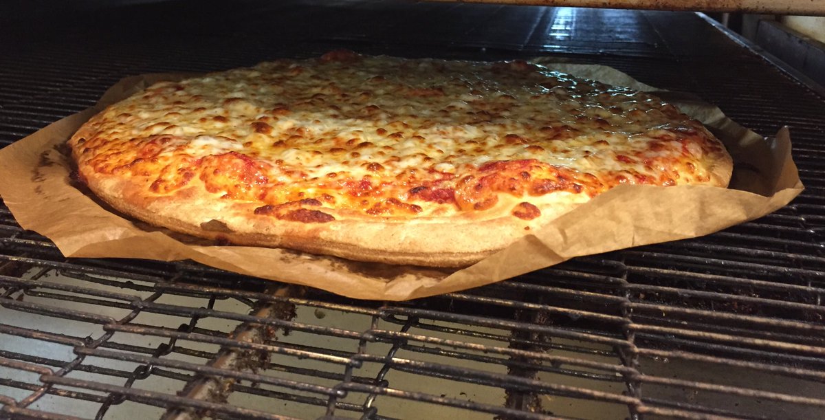 Fresh cheese pizza on the freshest dough gives you the best pizza in town