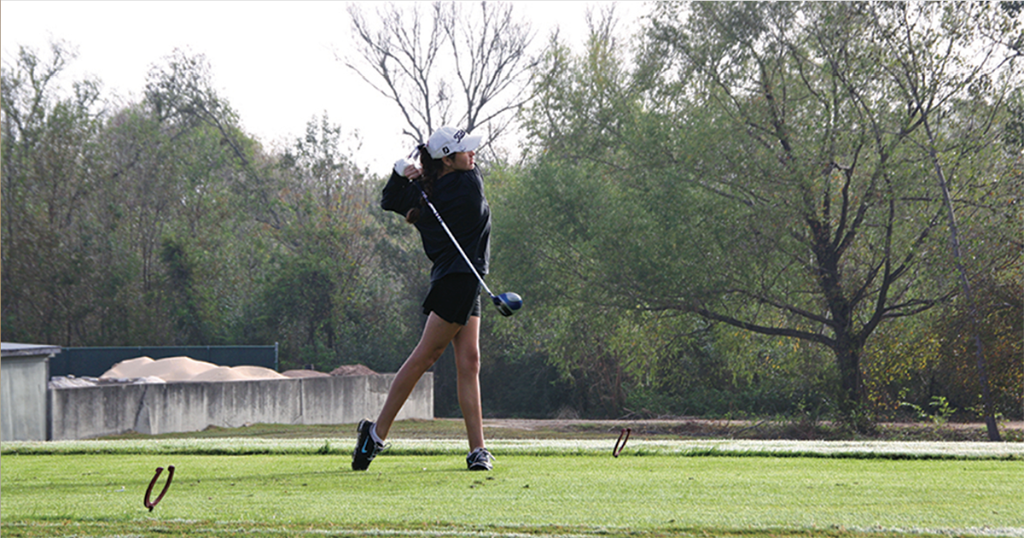 SRChildren_'s tweet image. Lauren, diagnosed with arthritis at age 2, was introduced to golf through our #LearnToGolf program. Learn more: spr.ly/60138dEWP