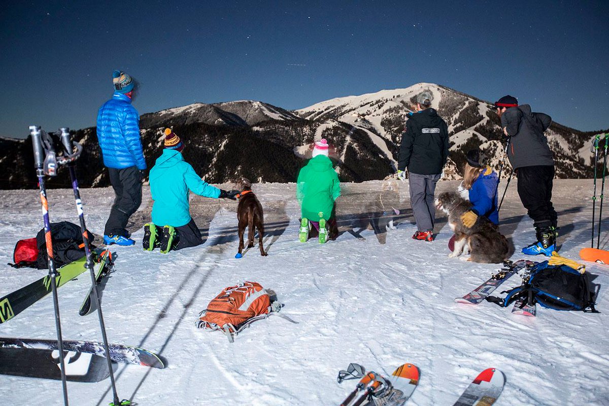 The next time you stay at The Limelight Hotels in Ketchum you can fuel your adventure with #PlayHardGiveBack!
#PHGB #Snacks #TrailMix #Idaho