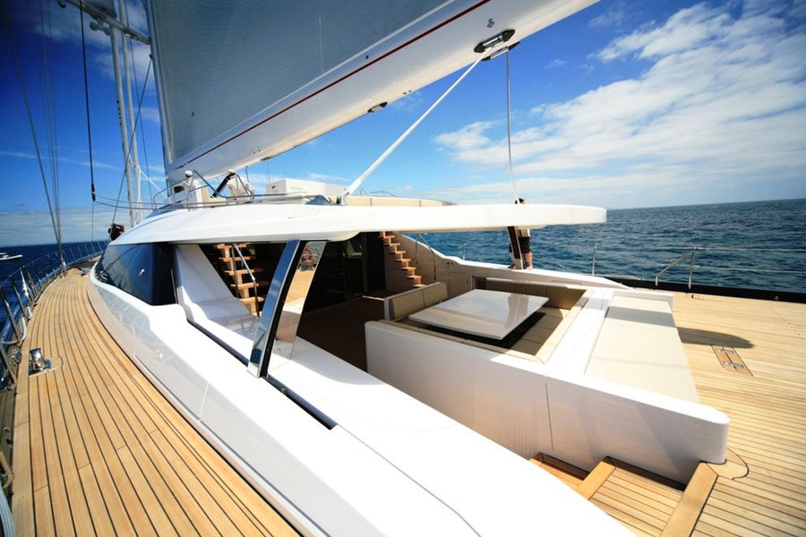 intercharter.com #crewedcharter #crewerdcharters #crewed_charter #crewed_charters #charterconequipaggio #charter_con_equipaggio