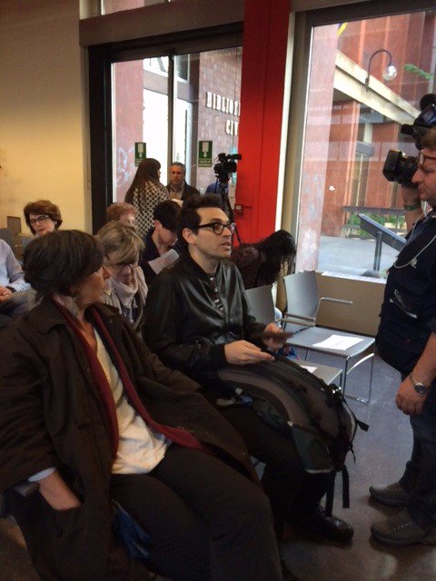 Siamo all'inaugurazione di <a href="/Torinochelegge/">Torinochelegge</a>!
E domani si parte con il primo appuntamento #Lamammalafaladifferenza
facebook.com/CLinguaMadre/p…