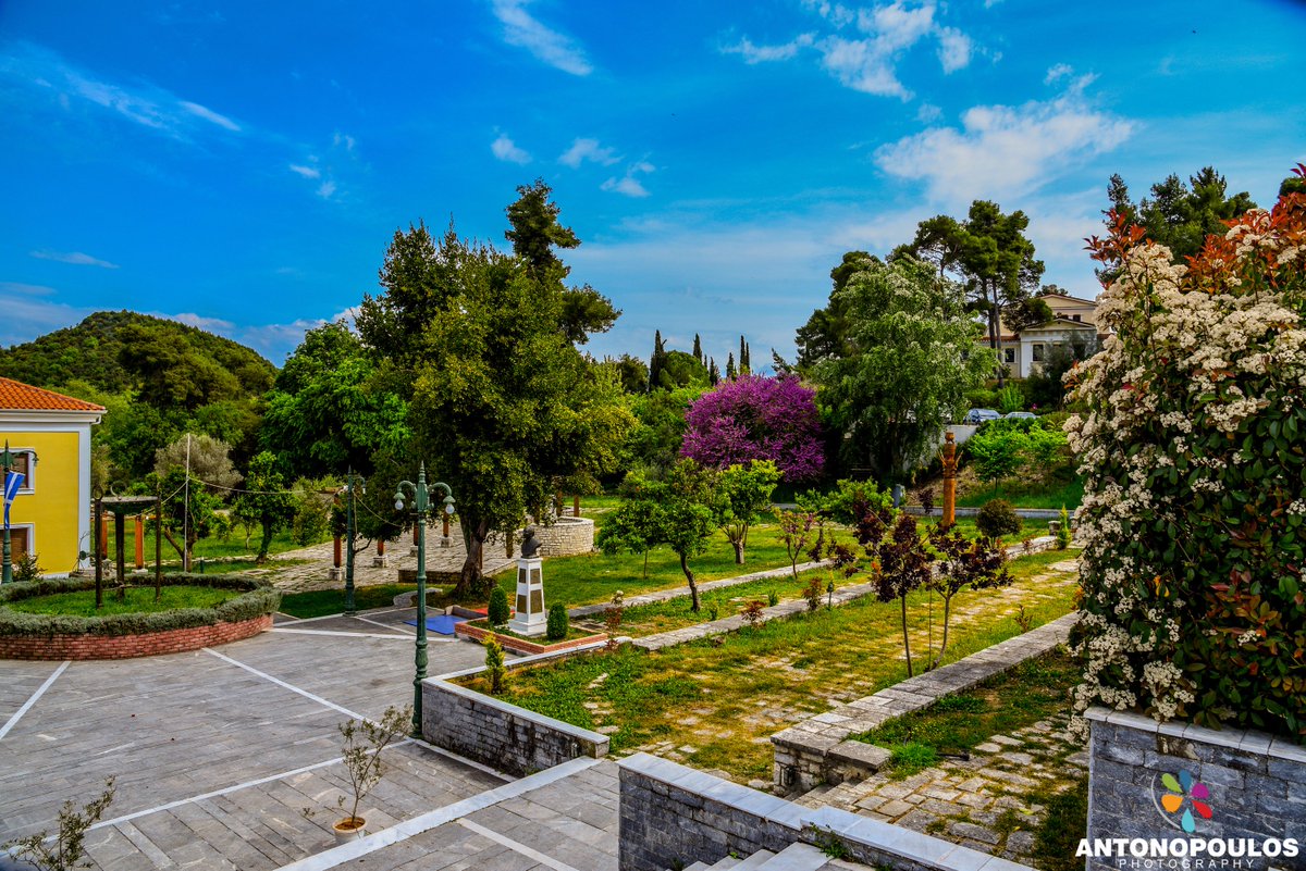 digitalflash_gr's tweet image. #πασχα2017 #φωτογραφίες #ΑρχαίαΟλυμπία @digitalflash_gr @Christos_OGI Φωτογράφηση με μοντέλα τη φύση, τη γυναίκα μου και τη κόρη μου!