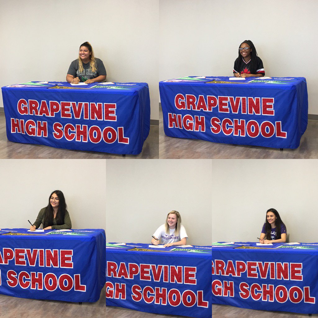 DavidDenning2's tweet photo. GHS AVID Seniors make their choice. UTA, Tarleton, UNT and TWU. #ghsunity #gcisddecisionwk https://t.co/hARlt3Ib1C
