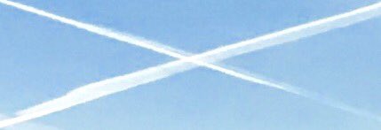 A #Scottish #contrail #flag seen in the sky today... <a href="/StormHour/">#StormHour</a> #photography #Scotland