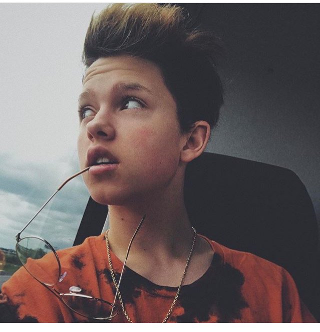 jacobsarorius_'s tweet photo. He should cute @jacobsartorius 💕🙈 https://t.co/NEavQeun4S