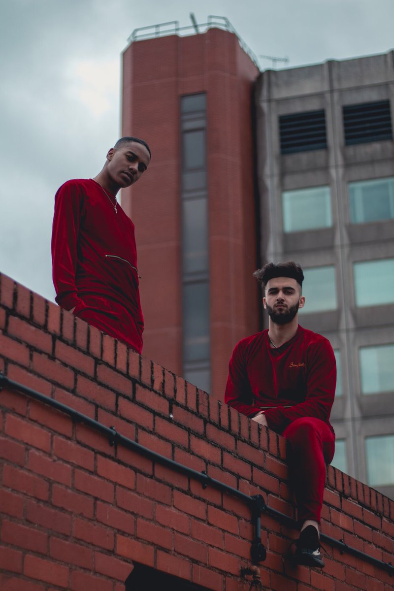 simplicityukclo's tweet photo. Men's Burgundy velour tracksuit is now available to purchase! https://t.co/DRGXTSex7P https://t.co/4FCtdXK64k