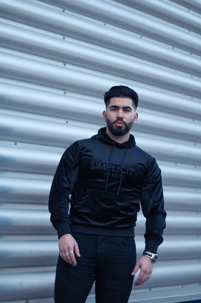 simplicityukclo's tweet photo. Limited edition black velour pullover hoodie is available to purchase on our website!! https://t.co/PSrGJCD5FZ https://t.co/lEtOVOLFsI