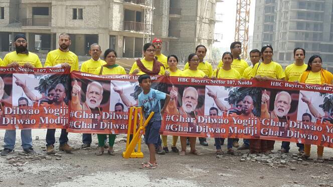KumarTsc's tweet photo. @myogiadityanath ur leadership inspires action,but it shouldalso guard @107heartbeatcty buyers against inactionof builder #GharDilwaoYogiJi https://t.co/fsx5EU5dme