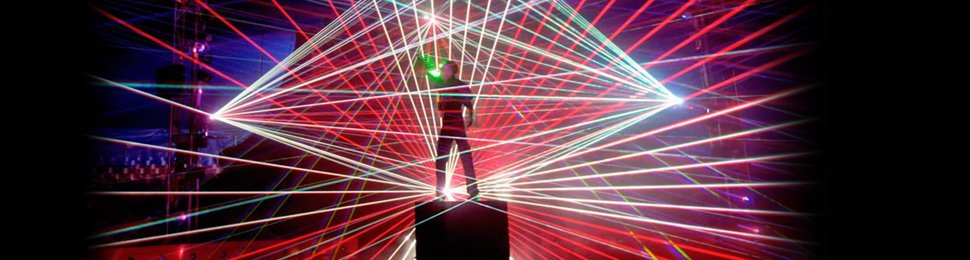 Diverclick's tweet photo. 🎪 Gran Circo Mundial en #Sevilla hasta el 10 de Mayo. ¿Eres de @diverclick? hasta -35% Dto. #diversion #ocio 🕺💃 https://t.co/THrMfSBXOF