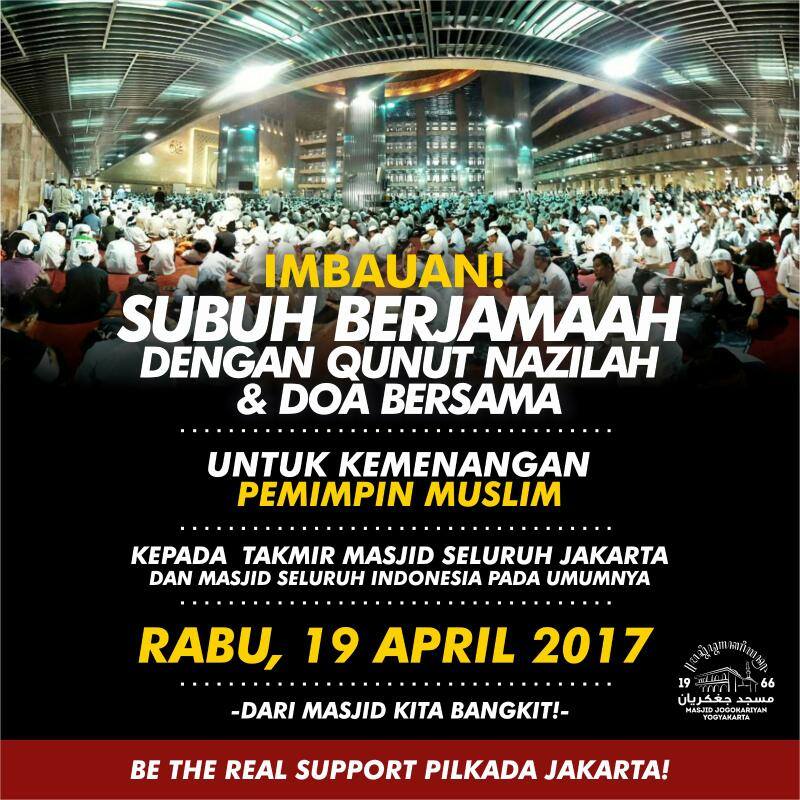 ArrulGedebug's tweet photo. Pendukng No 3, beribadah &amp; doa tuk kemenangan Gubernur Muslim. Pendukng N0 2, menfitnah tuk calonnya. #DjarotMuslimBTPKerja. #BesokCoblosNo3 https://t.co/gYv6Kl8BXM