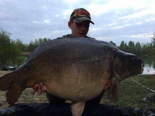 stinky_stuff's tweet image. 42lb and 61lb caught by Sam Rooke using our Original Spray. #StinkyStuff get on it and land some fish.