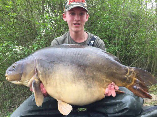 42lb and 61lb caught by Sam Rooke using our Original Spray. #StinkyStuff get on it and land some fish.