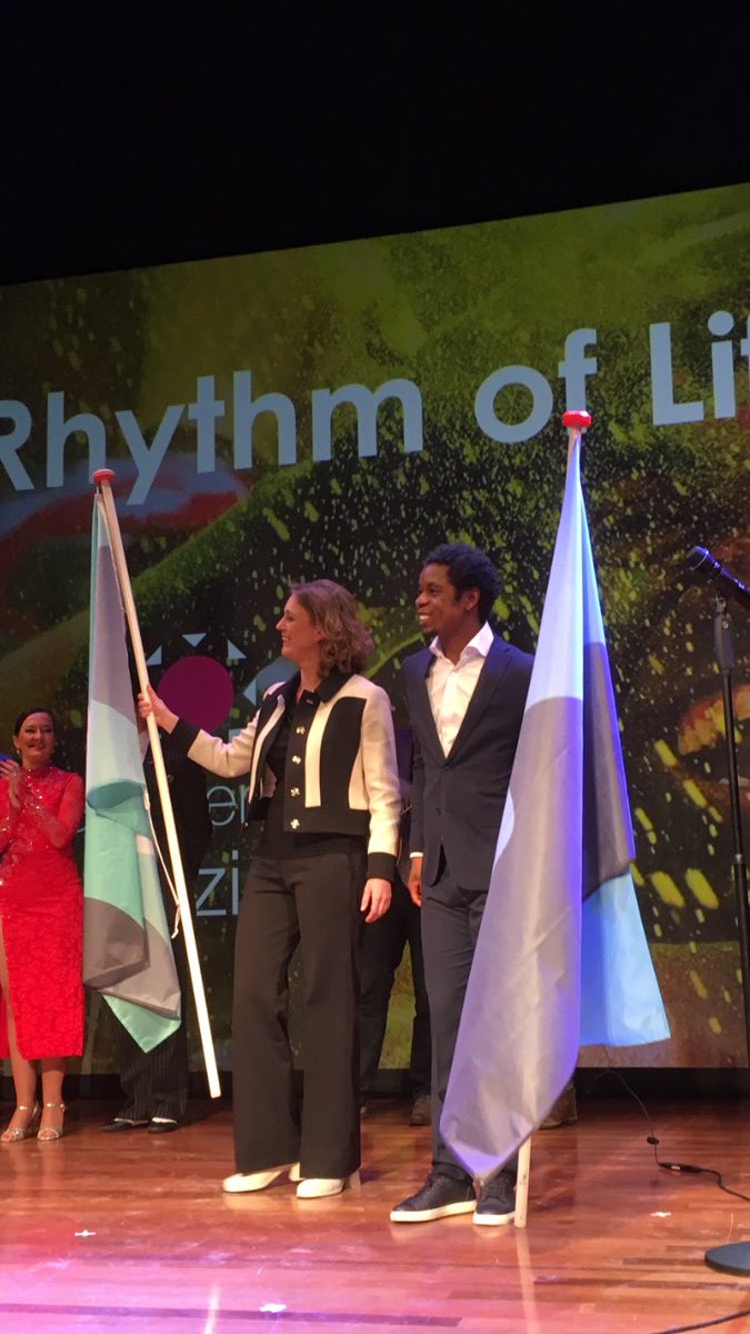 Geweldig! Rythm of Life seminar. Voor de eerste keer blij met huiswerk #rolzwolle <a href="/jitskekramer/">Jitske Kramer</a> <a href="/typhoon/">Typhoon</a> Dank!🙏🏻