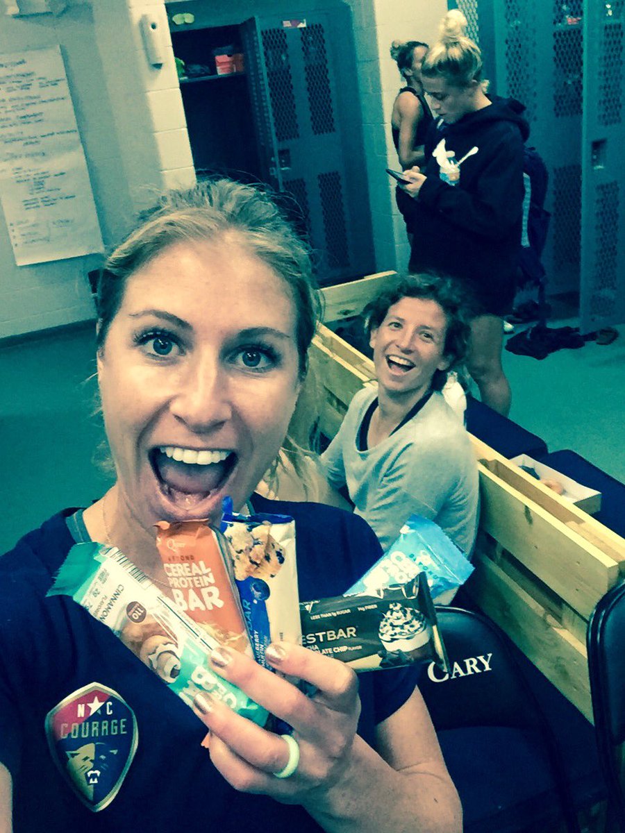 McCaLL2's tweet photo. How many bars does it take to fuel an @NWSL team?? this many! @QuestNutrition knows how to keep athletes go strong and long💪🍫 @QNSports https://t.co/fItUJjT9tP