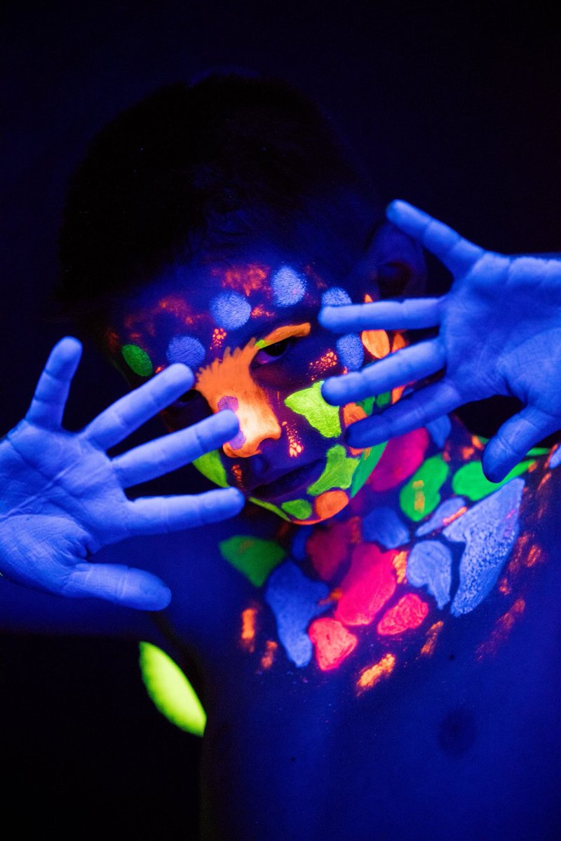 creative_cuties's tweet photo. Follow us to see images from past parties and get inspiration for future events! #creativecuties #glowparty #10thbirthday #bdayparty https://t.co/c9i61VXc8E