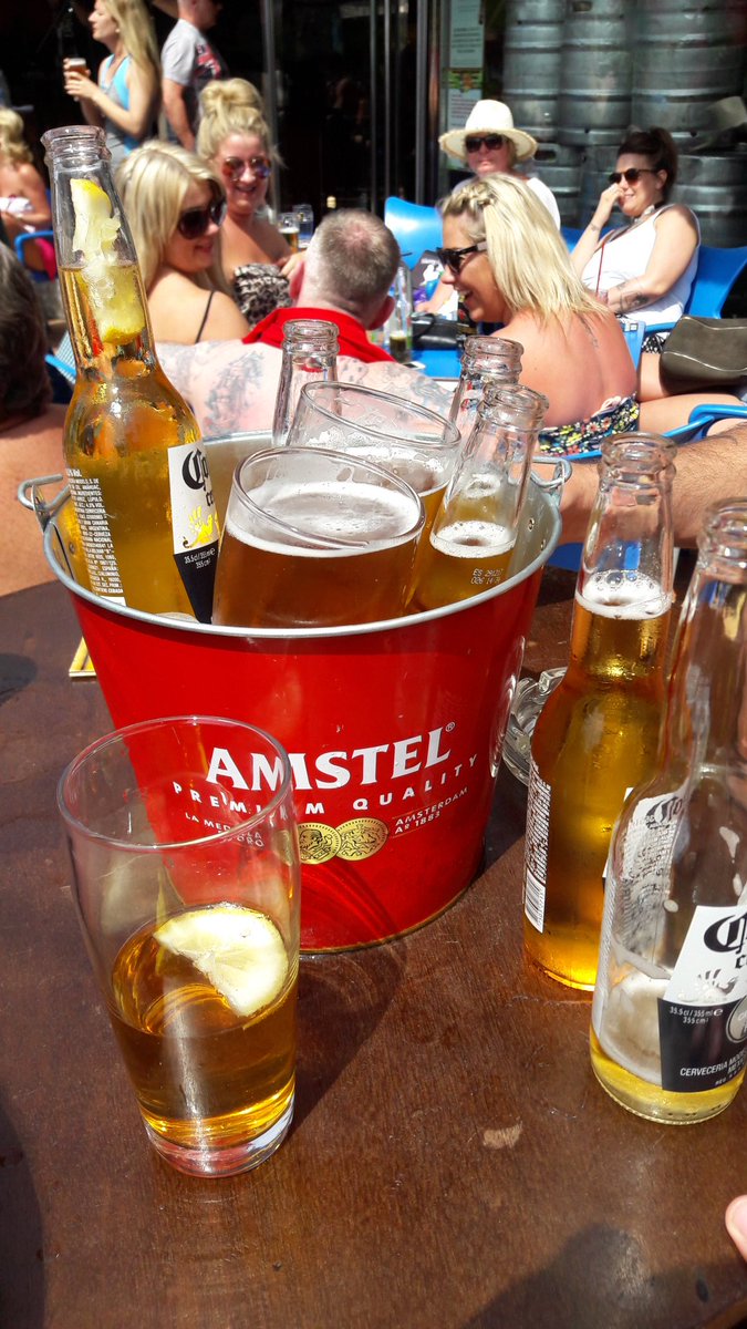 joecotton85's tweet photo. Get on the beers son https://t.co/1vXp4TrWw6