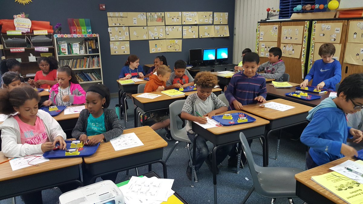 Betsy janese tweet media