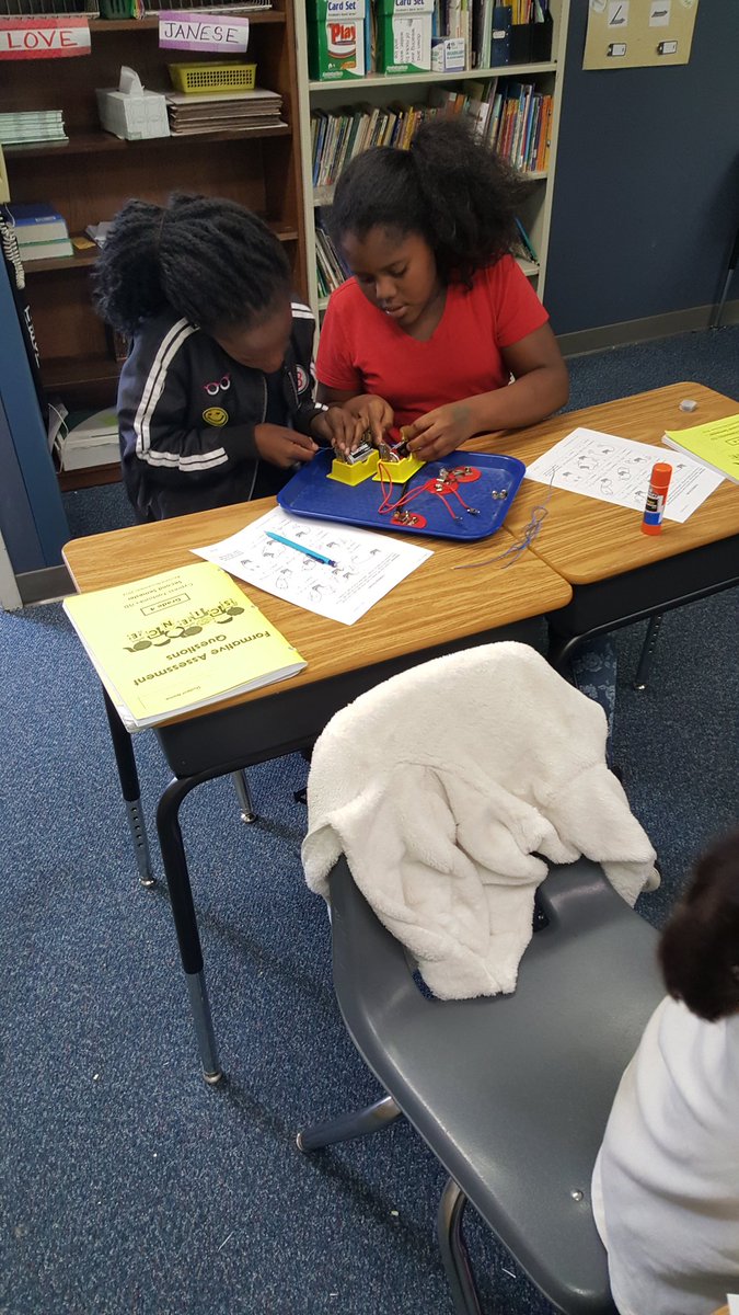 Betsy janese tweet media