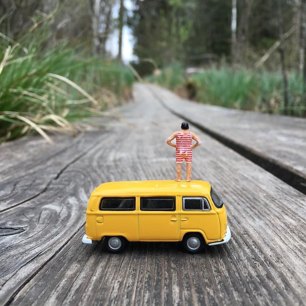 bodosbustours's tweet photo. What a nice path to take. #bodosbustours #vwbus #vwbulli #vwt2 #camperlife #vanlife #vanlifers #camper #outdoor #adventure #adventureco #so… https://t.co/DAUlfIGwl5