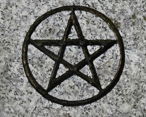 CircleCemetery's tweet photo. 10th Anniversary of the #Pagan #Wiccan #Veteran #Pentacle Quest Victory! Join us online Tuesday April 18 7pm CDT: https://t.co/I5afMP5S7G https://t.co/zpeBSPYowh