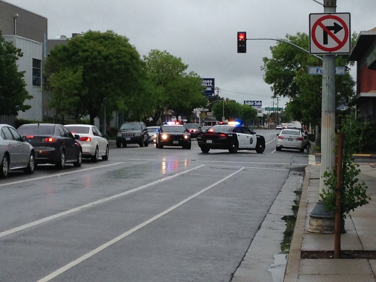 View image on Twitter