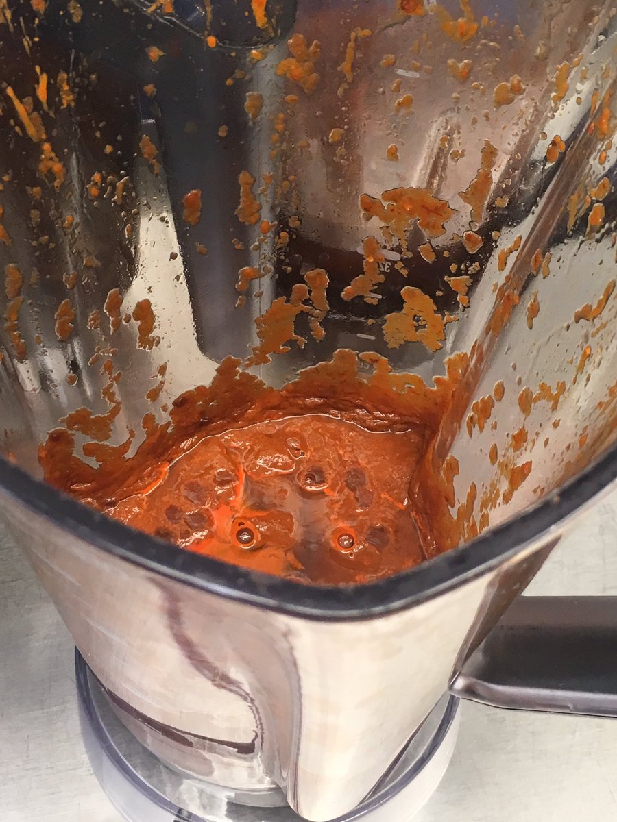 HannahC8's tweet photo. Using a potent mix of chipotles in adobo+raw garlic cloves to see if blender jars will stain or retain smells. #blenderbender @TestKitchen https://t.co/GgVBWrblw5