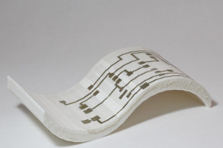 3DPrintBoard's tweet photo. Researchers Develop Hydroprinting Method to Print Conductive Patterns onto #3D Structures
https://t.co/IIpC9tBcEb https://t.co/6KcB6hFPZ8