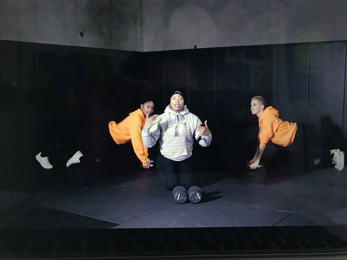 intheshadows22's tweet image. When Rest Day becomes 7 for 7 days 😰😰 @TEYANATAYLOR #fade2fit #CocoG 💁🏻💪🏼