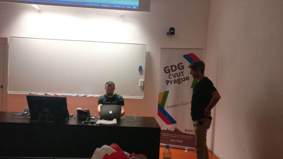 GDGcvut's tweet image. Přednáška od @TomasLatal o #elmlang na @FIT_CTU byla super. #jsDevMeetup