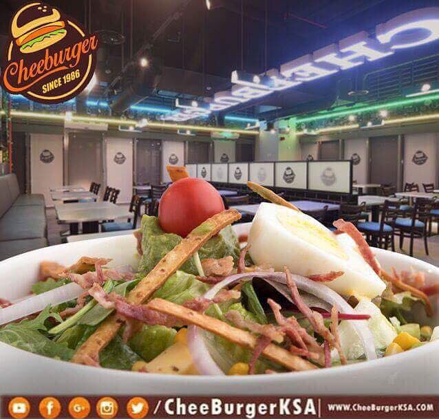 Cheeburgerksa's tweet photo. تخيل فقط لو كان هدا عشاوك #يمى
Just think, this could be your dinner. #Yummy #Healthy #Salad #Cheeburger #Riyadh #Restaurant https://t.co/J6dfBsPRvr