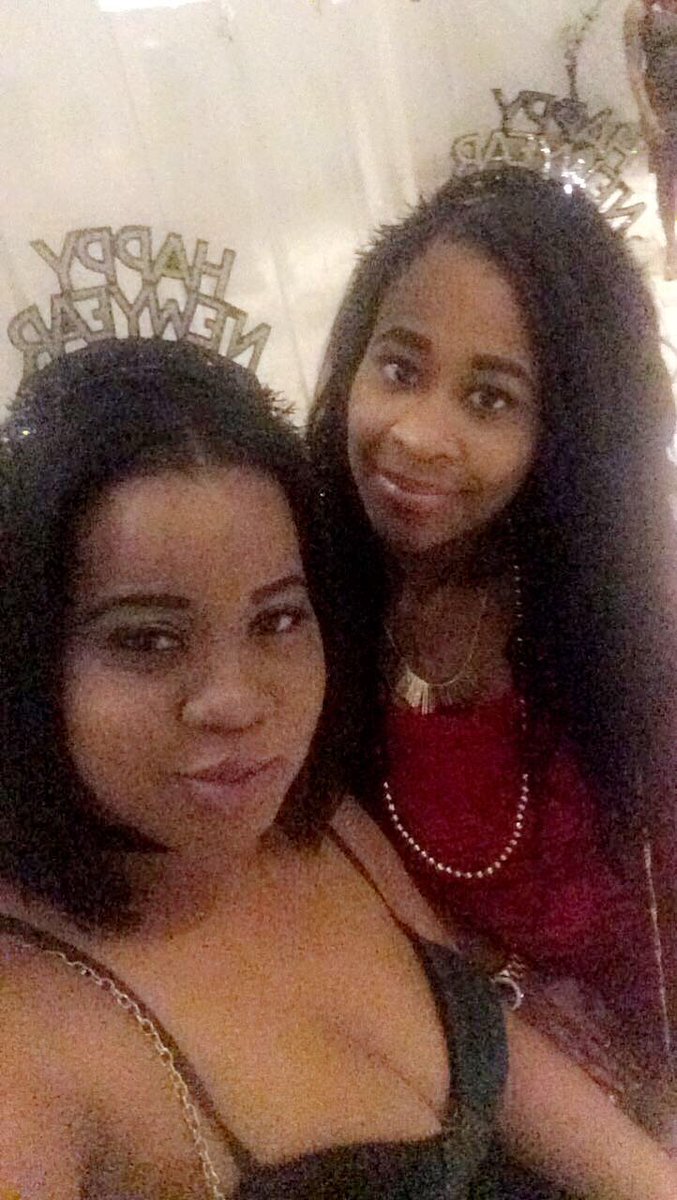 PrincessKris_'s tweet photo. That's bae #BFF #Monica&amp;Bree https://t.co/W9fZfWiENd