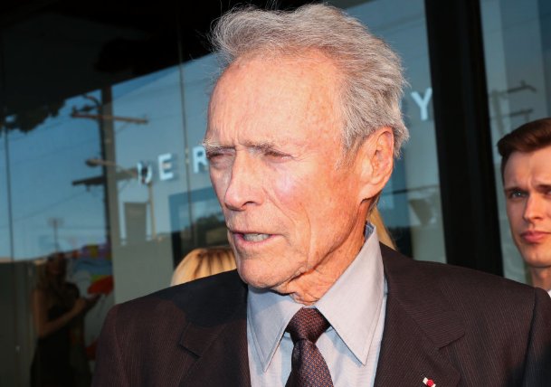Clint Eastwood thinks we're living in a "pus*y generation." MAXIMM.AG/qr3yNq0