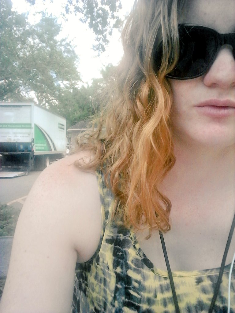 SteppphhhP's tweet photo. I did a thing with my hair today https://t.co/pJC5UITwN0
