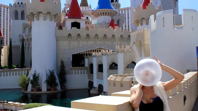 Scarlet Blows Vegas (Part 1 of Series by @ScarletEssex https://t.co/pSLiqElqbx @manyvids https://t.c<a class="tags" href="/tag/scarletessex">@scarletessex</a><a href="/tag/mvsales"class="tags"><span>#mvsales</span></a>