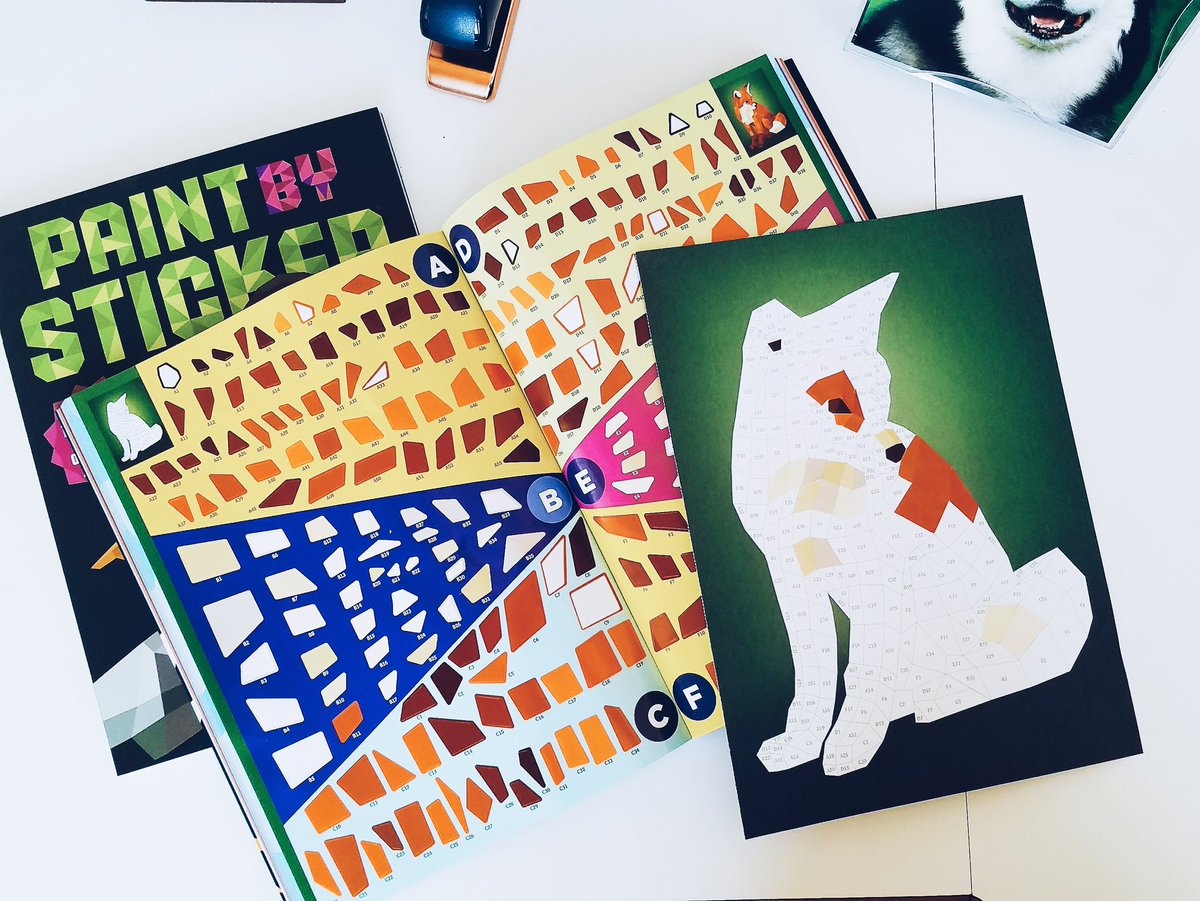 KennyYu_'s tweet image. When the office internet goes out, grab a #paintbysticker and get to work!  @workmanpub #art #workmanpub #addicted #fun #keepatyourdesk