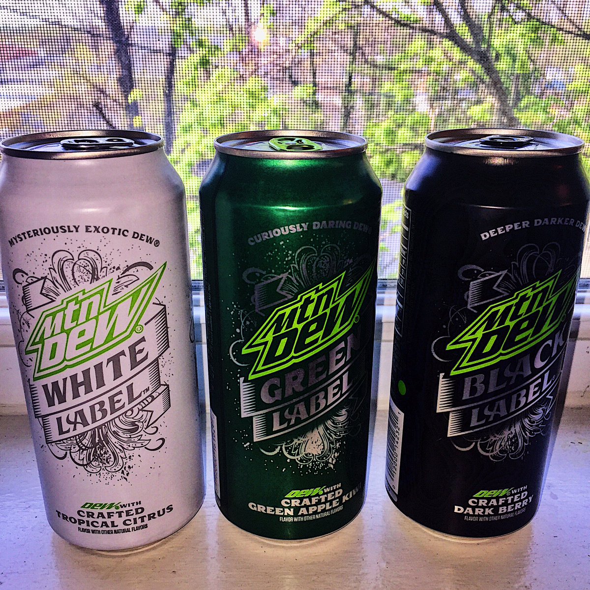nicci_chalk's tweet photo. Need an energy boost to get you through the rest of the semester? Stay tuned for posts about upcoming events! #MtnDewLabelSeries #Ad https://t.co/j2iD2JBRRy