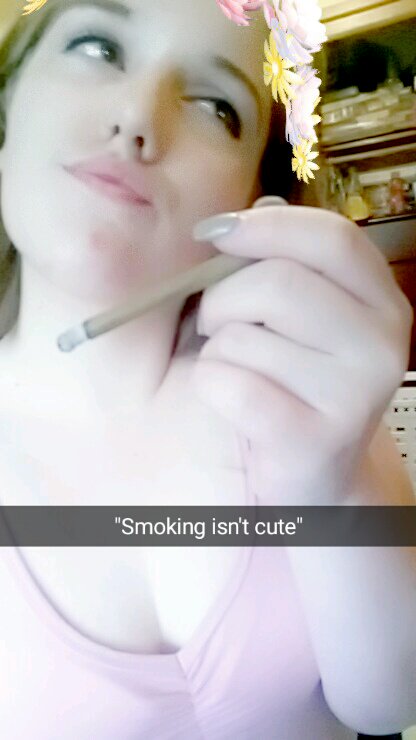 darkscooby6's tweet photo. When someone says smoking isn't cute https://t.co/0HTGGrFcIp