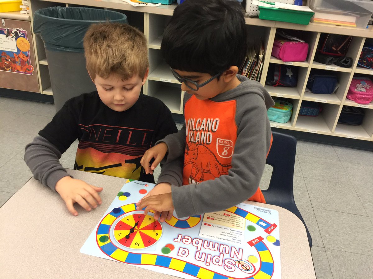 KBBigDogs's tweet photo. Math games in TK - counting and cooperation. @rcsdstoneridge https://t.co/kPHKpJVt3E
