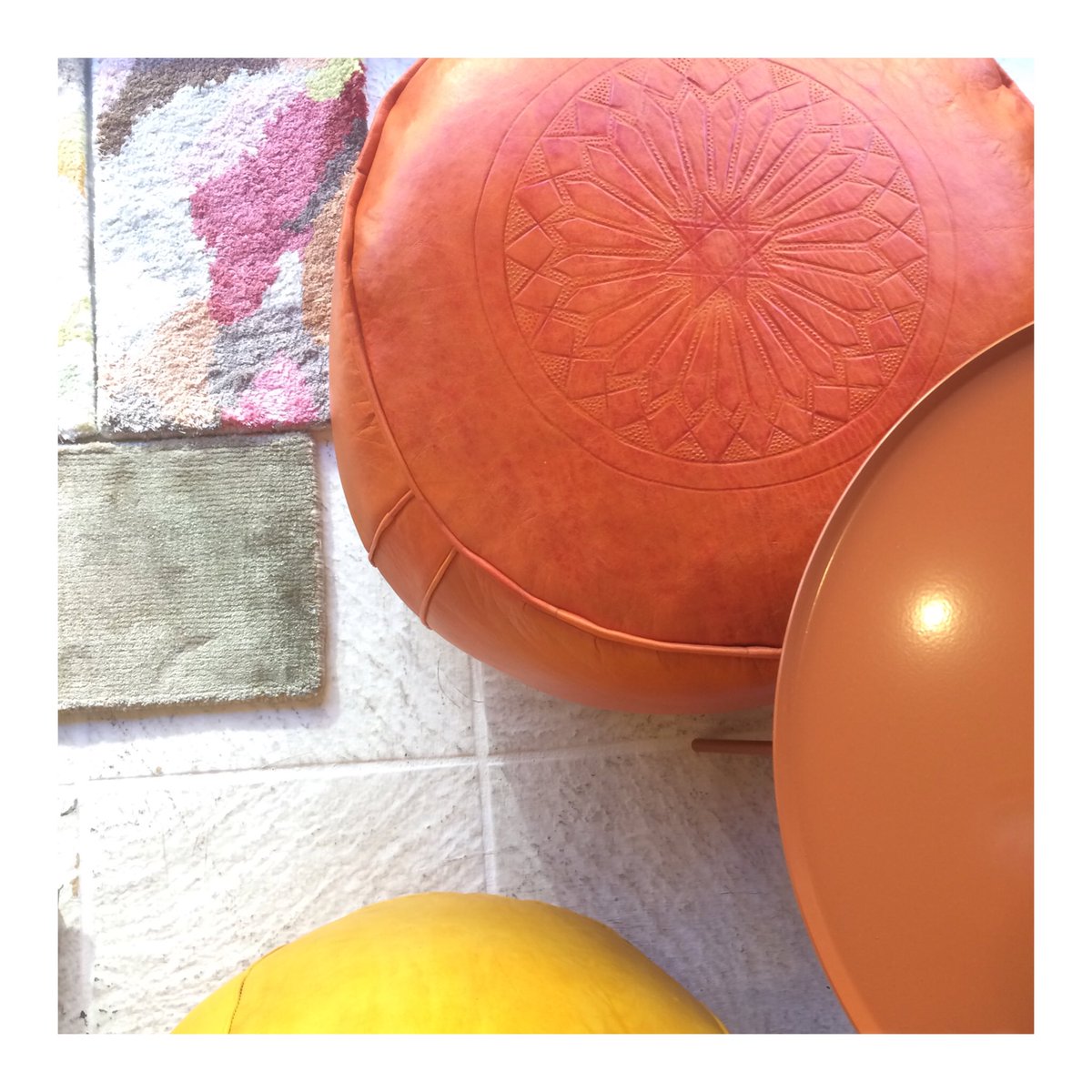 SPRING hét seizoen om flink aan de slag te gaan in huis + kleur toe te voegen! #interior #inspiration #accessoires #styling #popofcolor