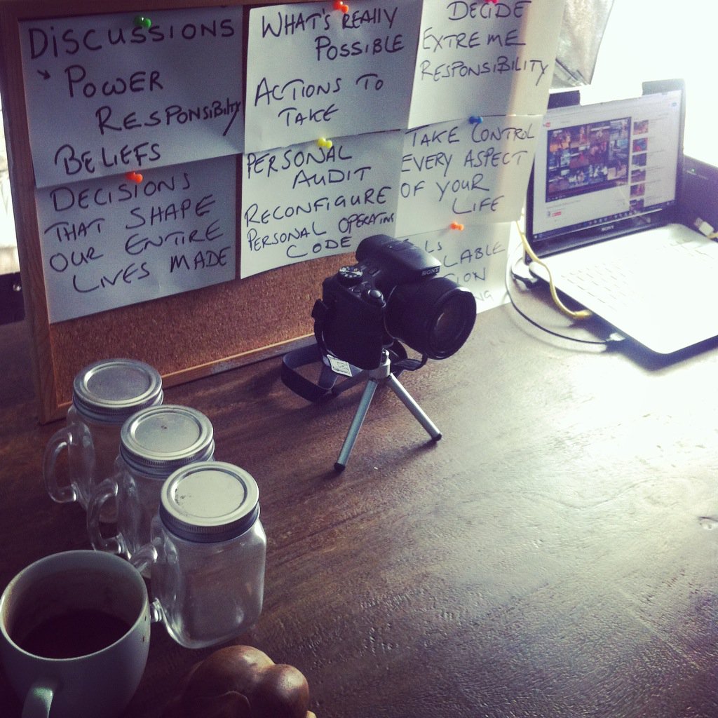 e2engineer's tweet photo. e2engineer1 sharing the Nuts and Bolts of #enterprise #engine #content creation #improvised #autocue for latest YTube #video #itsallaboutyou https://t.co/9Re6qbpWf0