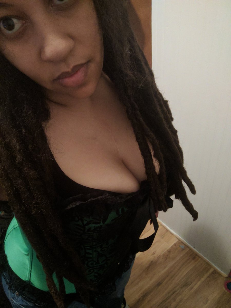 PariahsPrelude's tweet photo. My gifts from @davidja45225727 came in. Thank you boy. #Subrt #DommeLife #SooiledPrincess #Findomme https://t.co/Ds17wGSufP