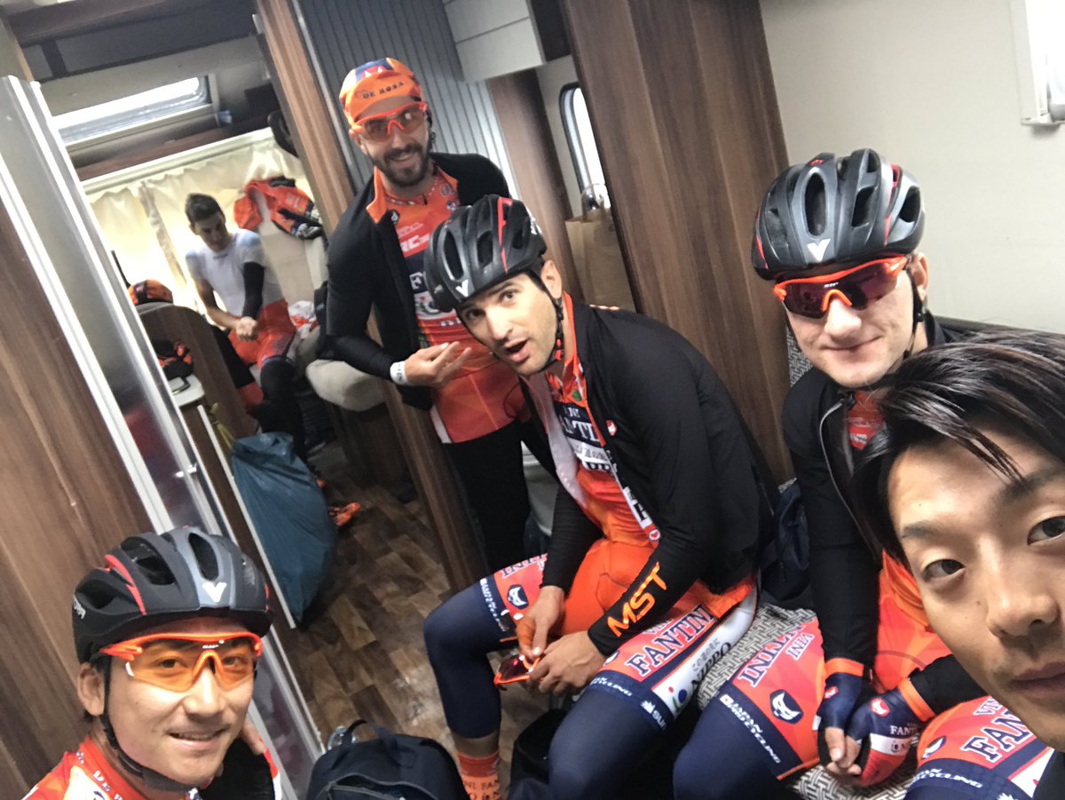 kakka0606's tweet photo. Il movimento del Tour de Croazia.🚵🚵♀️🚵
#NIPPOvinifantini #grintare #cycling
#GOBEYOD
#グローバルWiFi
#金栄堂
#GARMIN https://t.co/cx47ai3faD