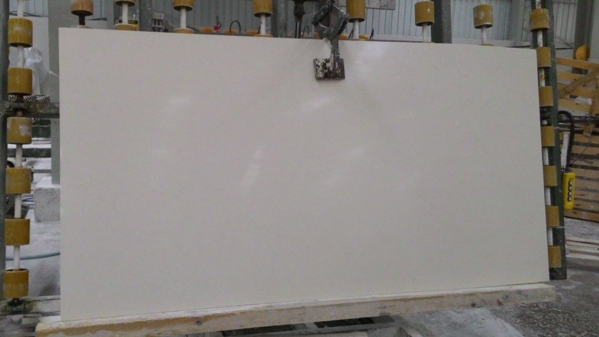 InspectStone's tweet image. Have you met the whitest Turkish limestone? Here is Bianca Perla White Limestone: inspectstone.com/meet-whitest-l… #naturalstone #turkishstone