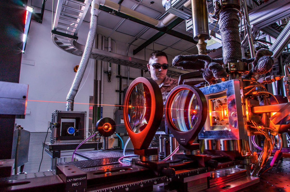 FreeABQimages's tweet photo. We've added dozens of new images of Air Force Lab NM to the collection. Great high-tech photos now available at https://t.co/Njdrz9R8b0. https://t.co/34qvwBscjH