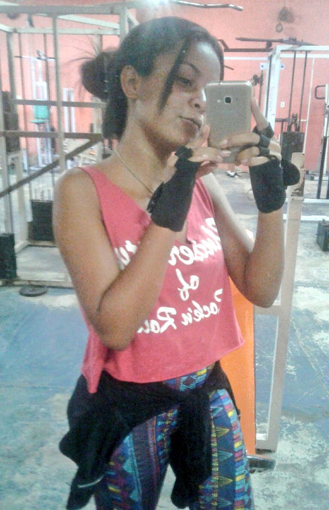 gatha3169's tweet image. #foconofoco #ágathafitness 💪🎉