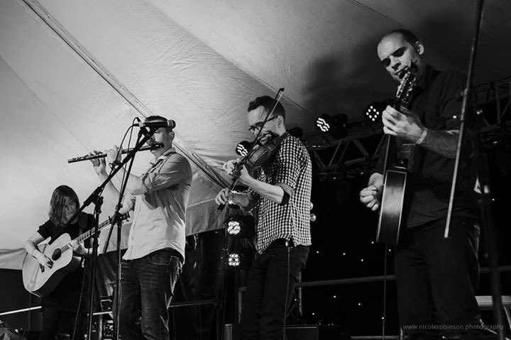 Thanks <a href="/natfolkfest/">NationalFolkFestival</a> for having us, an amazing weekend.. Great crowds, amazing tunes, the best!!
(Photo: Nicole Wilson via @timberandsteel )