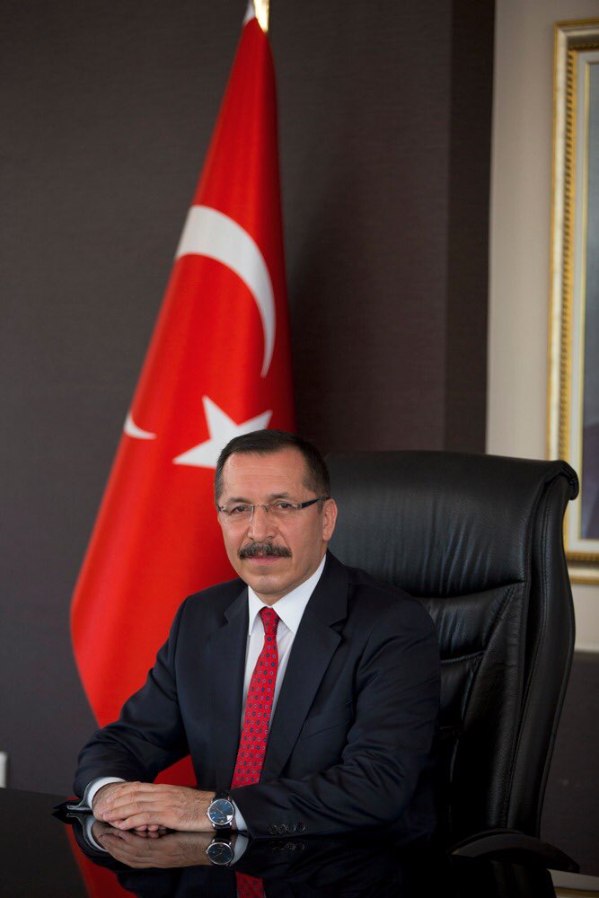 pauedutr's tweet photo. Sn. Cumhurbaşkanımız, Anayasamız ve ilgili Kanunların maddeleri uyarınca Üniversitemiz Rektörlüğüne Prof.Dr.@huseyinbag'ı atamışlardır. https://t.co/FtU6cBbgaF